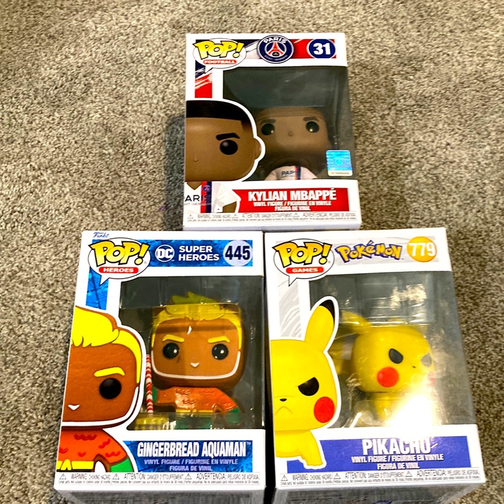 Very good condition Funko pops